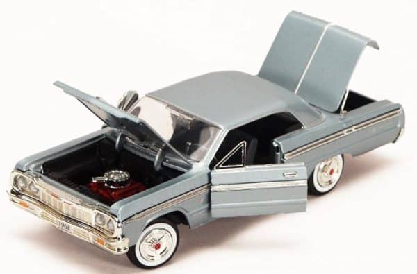 Chevrolet Impala 1964 blue - scale 1:24 - Picture 3