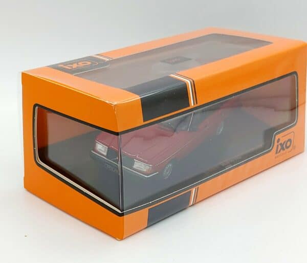 Volvo 240 Estate / Polar 1989 rød - skala 1:43 - Bilde 2