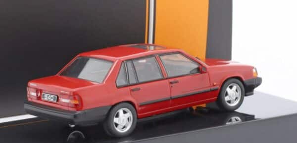 Volvo 940 Turbo 1990 rød - skala 1:43 - Billede 3