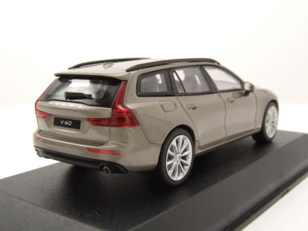 Volvo V60 2018 Pebble grey - skala 1:43 - Bilde 3