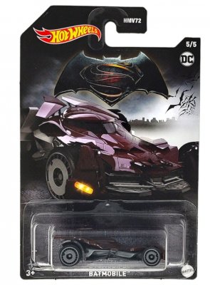 Batmobile punainen - Hot Wheels 1:64