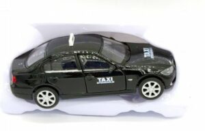 BMW 318i Taxi Stockholm - mittakaava 1:38