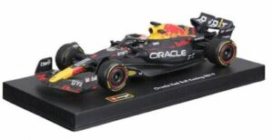F1 Red Bull 2023 M. Verstappen mit Helm – Maßstab 1:43