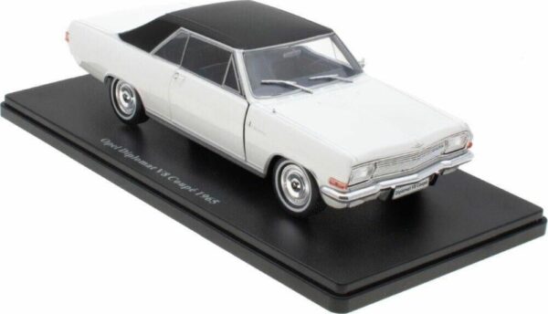 Opel Diplomat V8 Coupe 1965 vit - skala 1:24