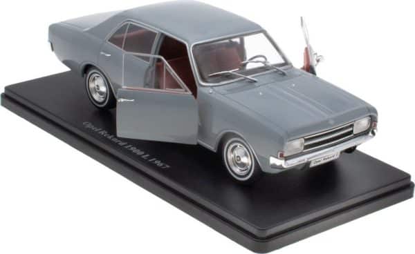 Opel Rekord 1900 L 1967 - skala 1:24 - Bild 3