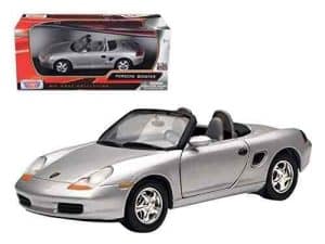 Porsche Boxter 2010, hopea - mittakaava 1:24