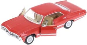 Chevrolet Impala 1967 punainen - mittakaava 1:43