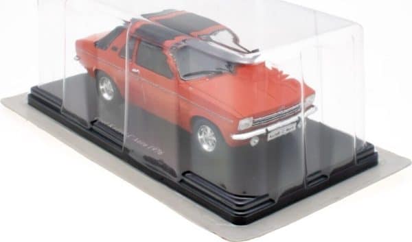 Opel Kadett C Aero 1976 röd - skala 1:24 - Bild 2
