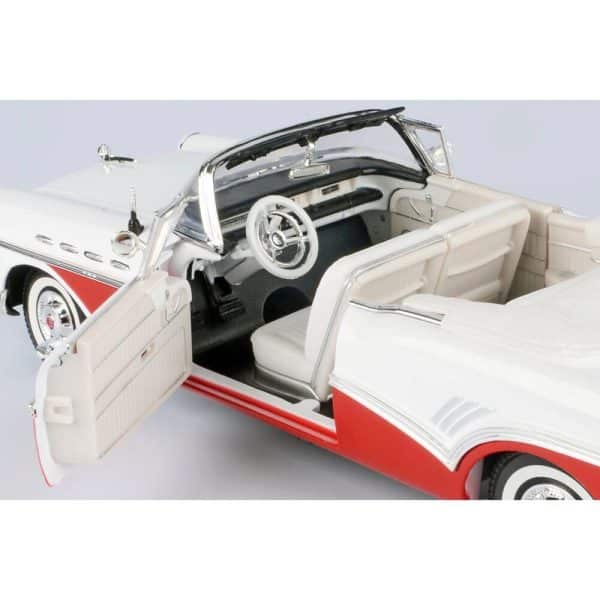 Buick Roadmaster Convertible 1957 vit/röd - skala 1:18 - Bild 2